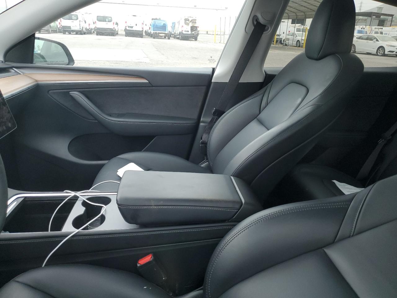 2023 Tesla Model Y VIN: 7SAYGDEE2PF941250 Lot: 69070085