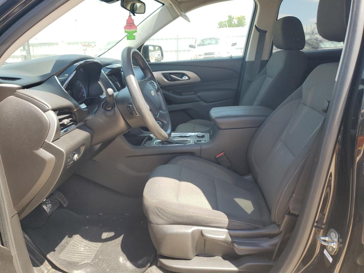 2018 Chevrolet Traverse Ls VIN: 1GNERFKW7JJ241427 Lot: 70282385