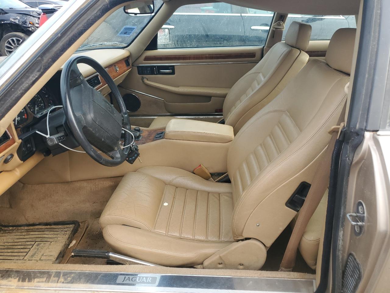 1992 Jaguar Xjs VIN: SAJNW5844NC181703 Lot: 69402115
