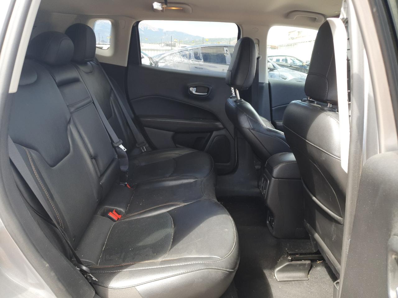 2019 Jeep Compass Limited VIN: 3C4NJDCB8KT767625 Lot: 70558285