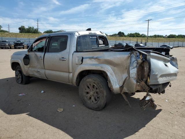  TOYOTA TACOMA 2022 Srebrny