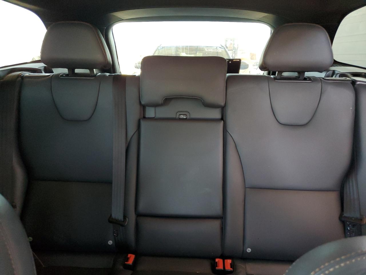 2015 Volvo Xc60 T6 Platinum VIN: YV449MDM8F2662981 Lot: 68196805