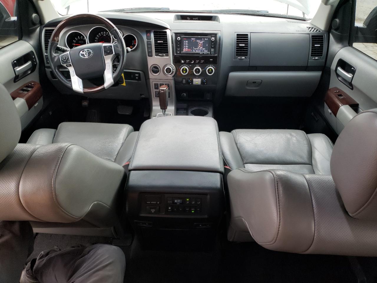 2014 Toyota Sequoia Platinum VIN: 5TDDY5G13ES108879 Lot: 68679005