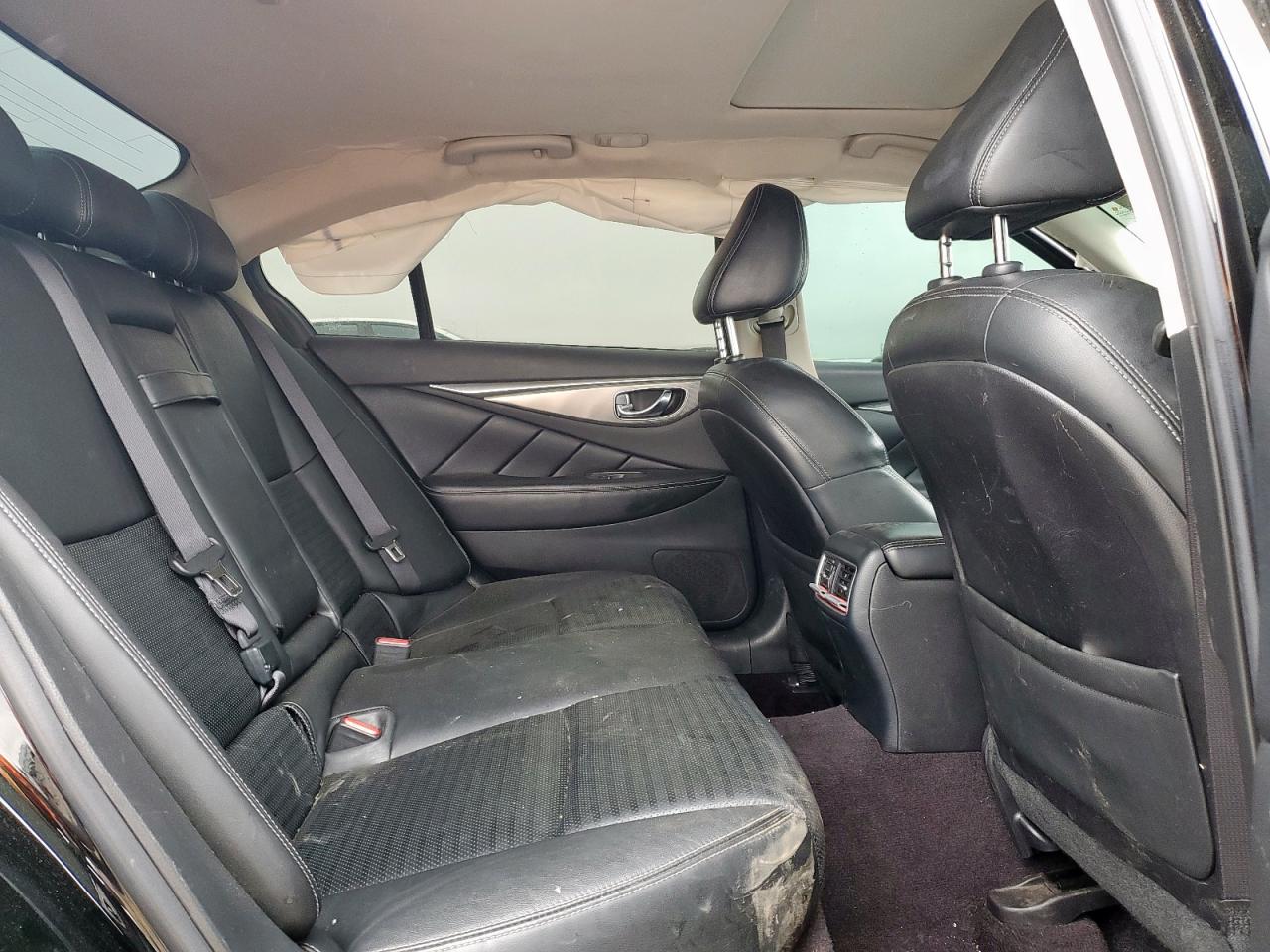 2019 Infiniti Q50 Luxe VIN: JN1EV7AP9KM512012 Lot: 70252985