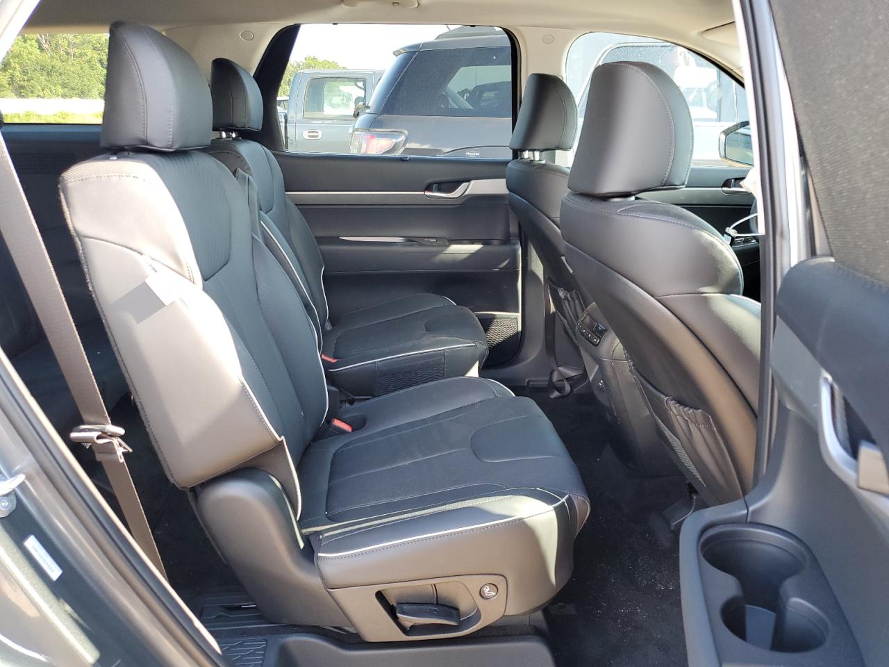 2025 Hyundai Palisade Xrt VIN: KM8R34GE3SU946642 Lot: 68621375