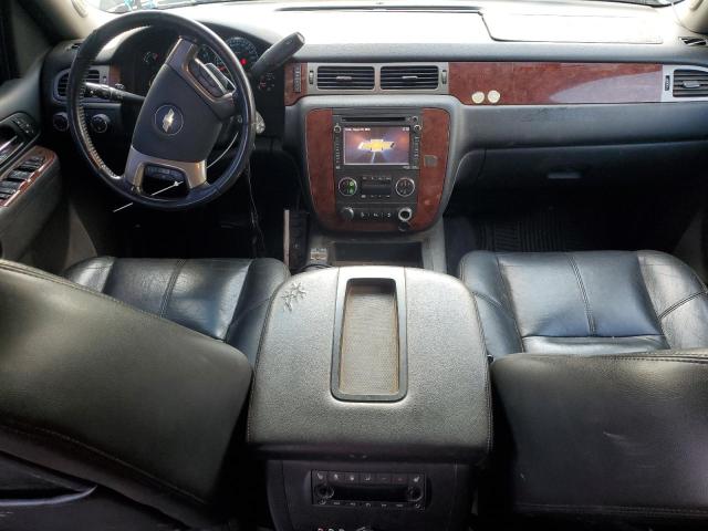  CHEVROLET SUBURBAN 2013 Czarny