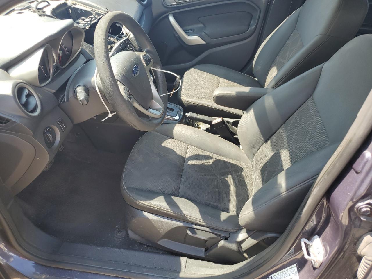 3FADP4EJ8CM182432 2012 Ford Fiesta Se