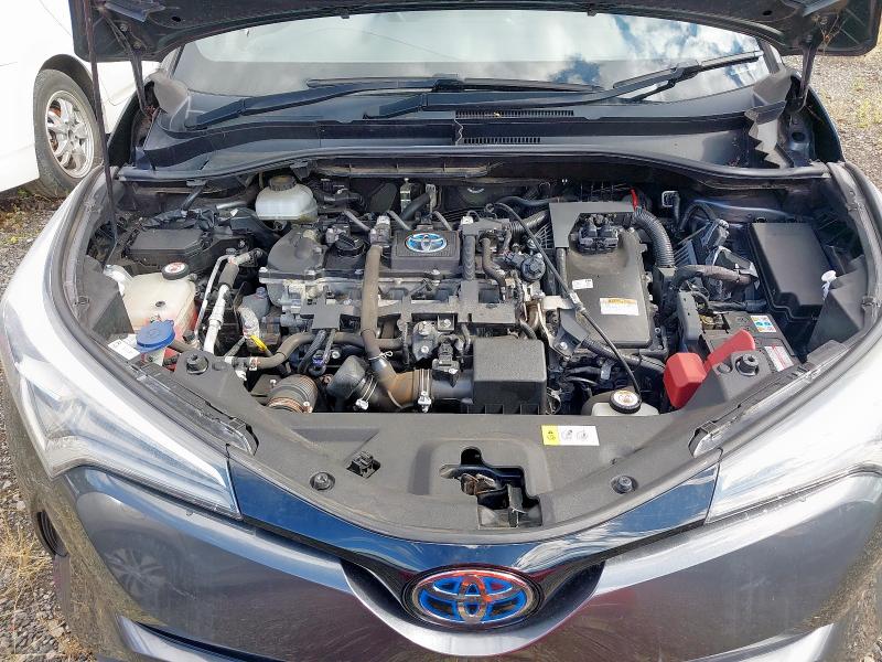2017 TOYOTA C-HR DYNAMIC HEV CVT 