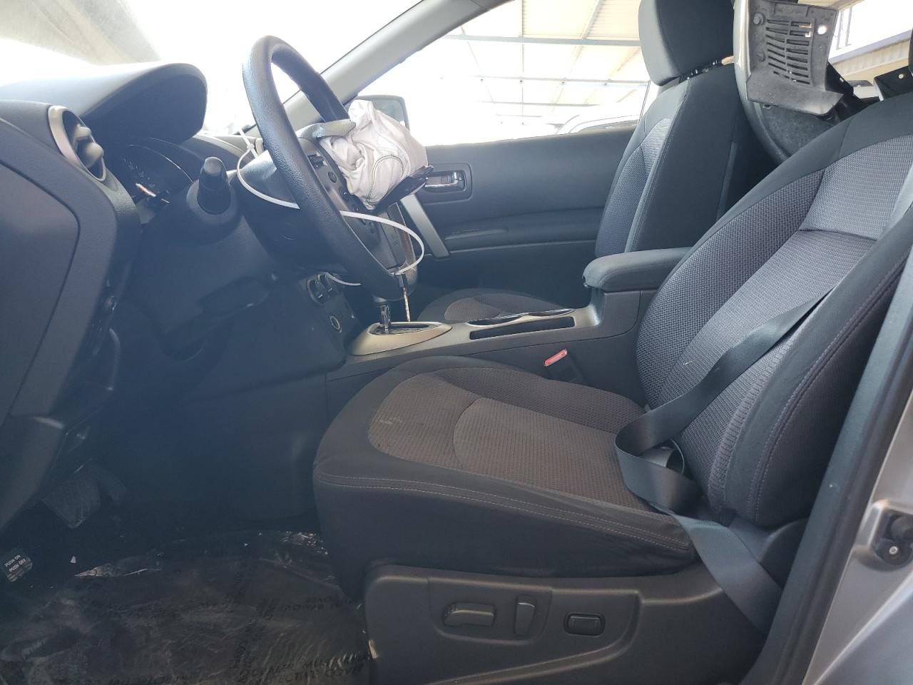 2011 Nissan Rogue S VIN: JN8AS5MT8BW561793 Lot: 68873995