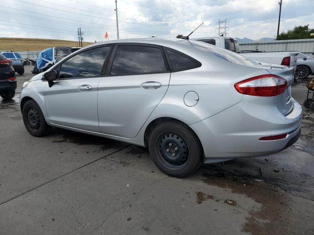 FORD FIESTA 2019 Серебристый