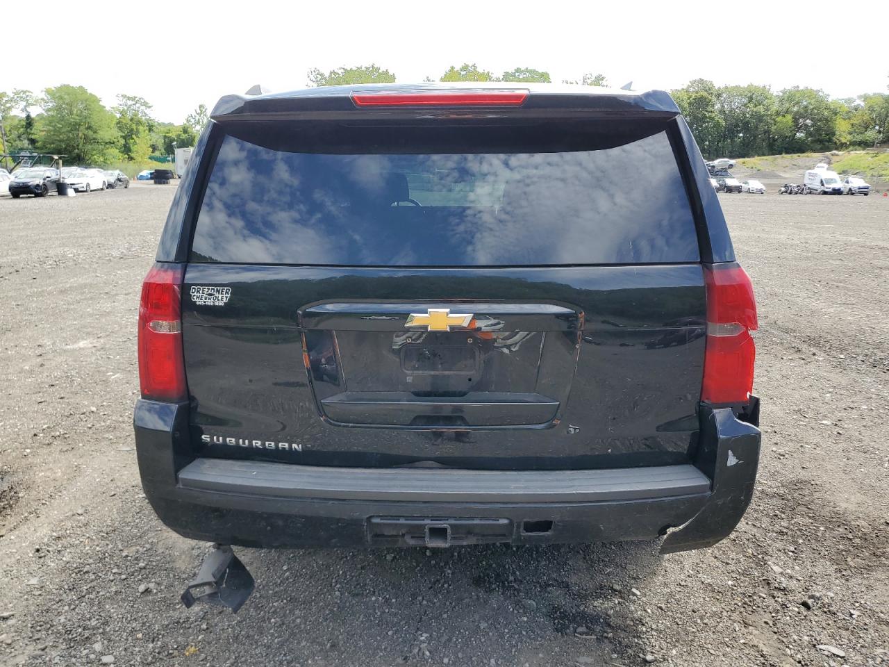 2019 Chevrolet Suburban K1500 Lt VIN: 1GNSKHKCXKR241997 Lot: 68132905