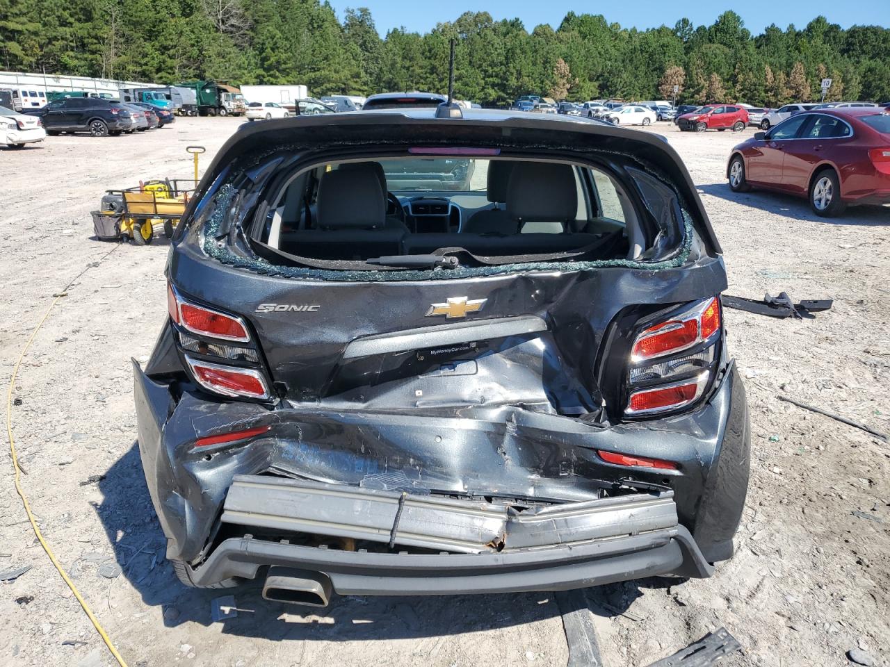 2020 Chevrolet Sonic VIN: 1G1JG6SB2L4131163 Lot: 70280825