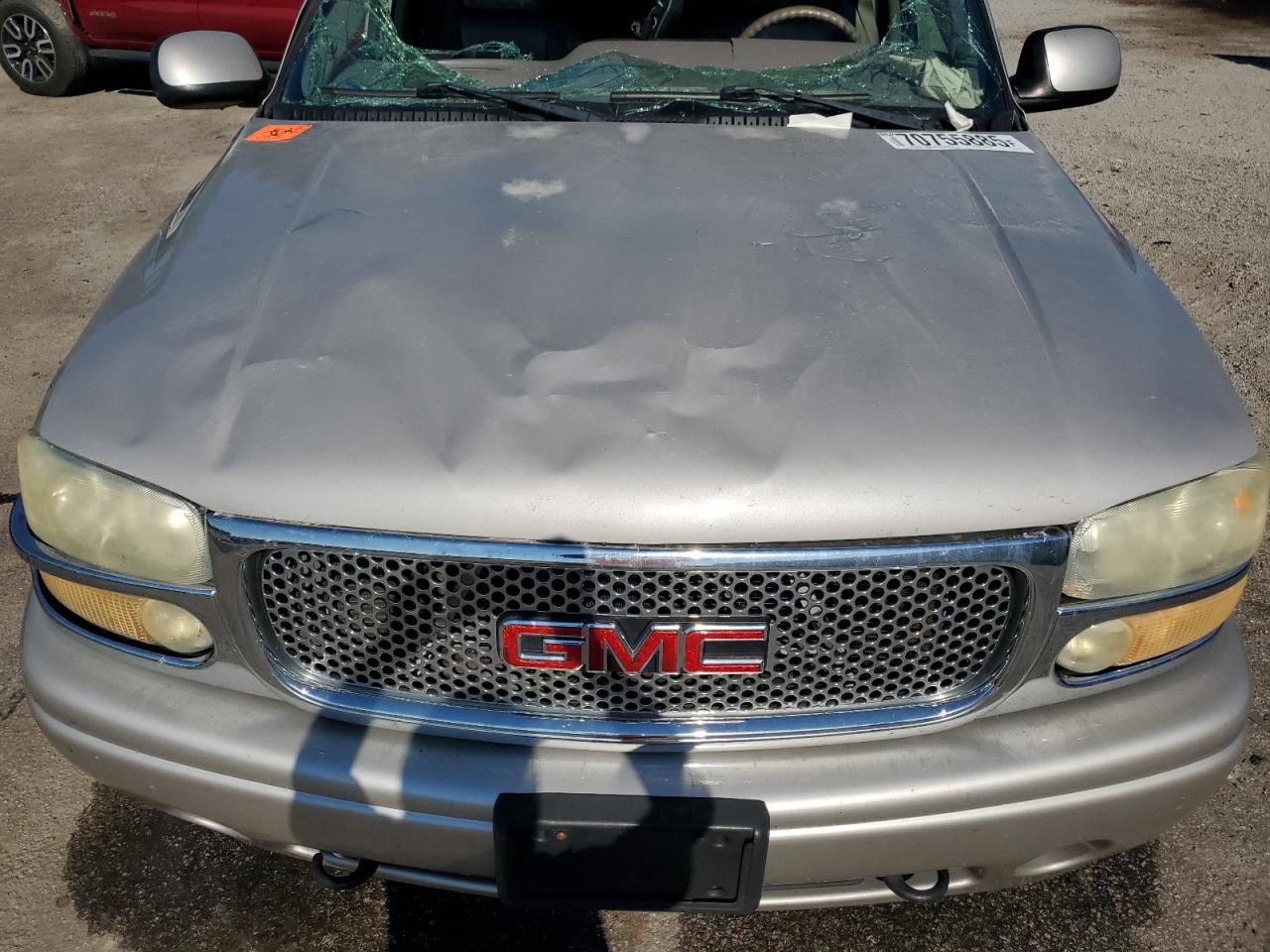 2004 GMC Yukon Denali VIN: 1GKEK63U04J222124 Lot: 70755885