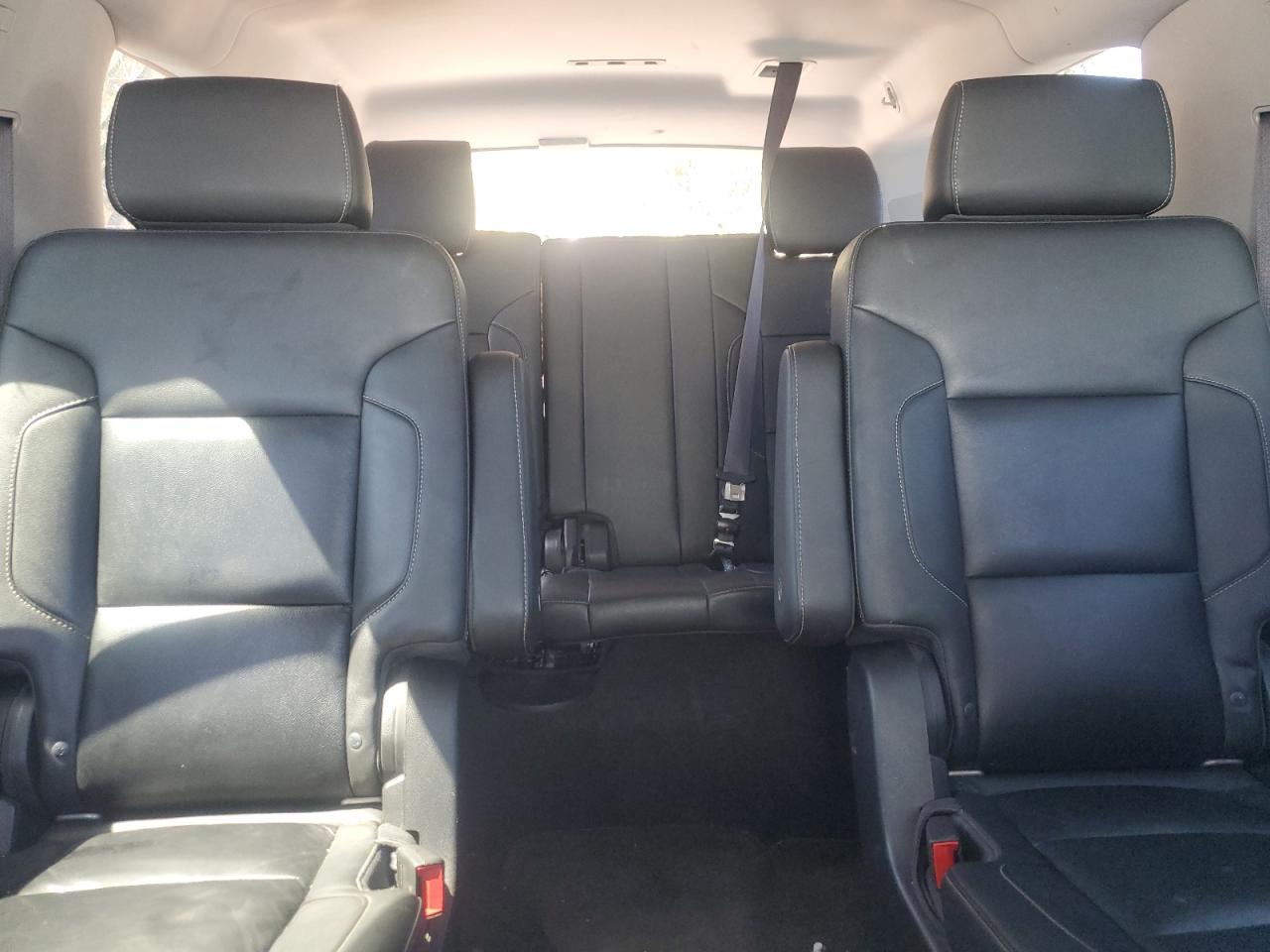 2015 Chevrolet Suburban K1500 Lt VIN: 1GNSKJKC4FR739657 Lot: 70586615