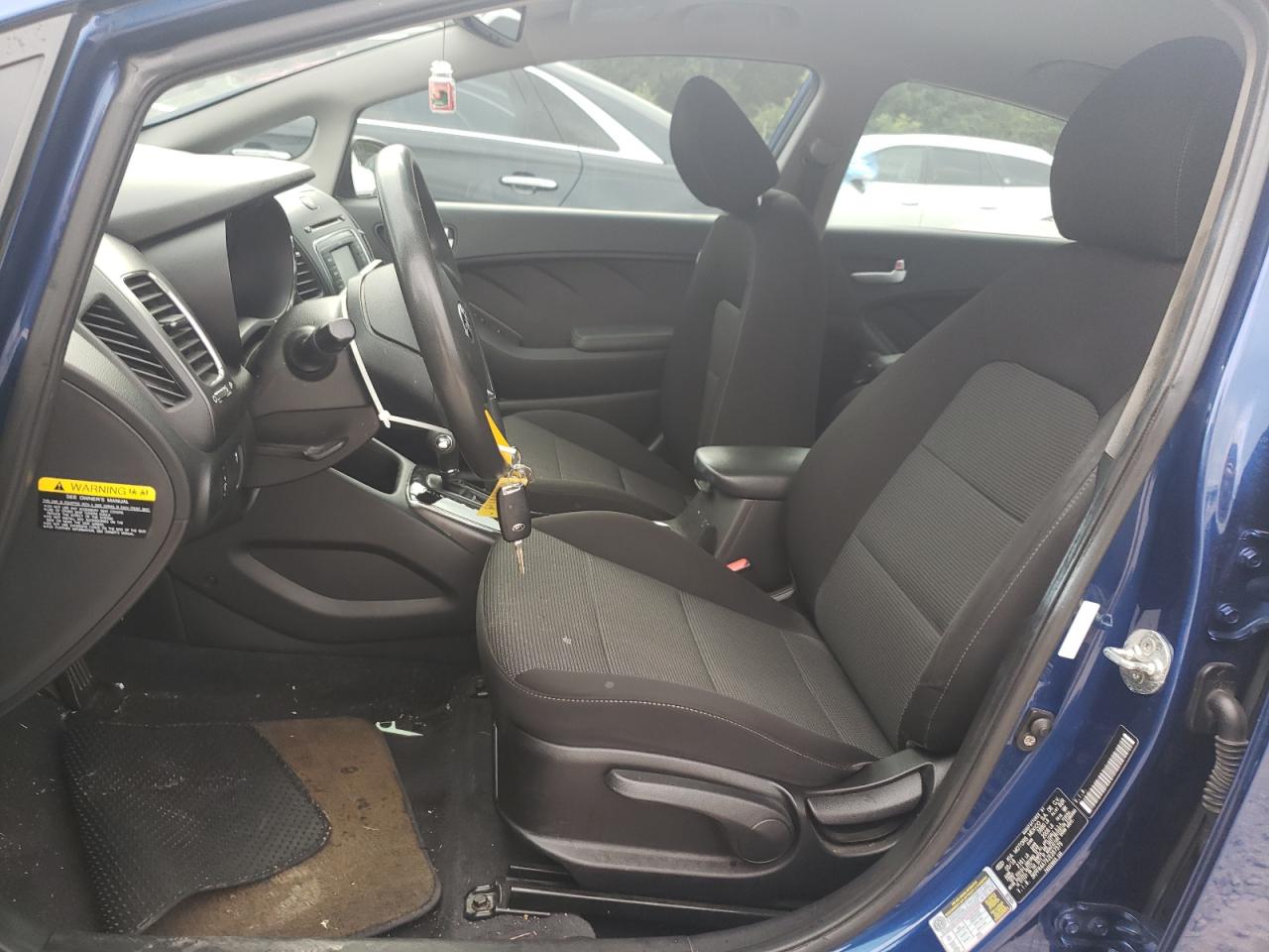 2018 Kia Forte Lx VIN: 3KPFK4A7XJE267579 Lot: 67528615