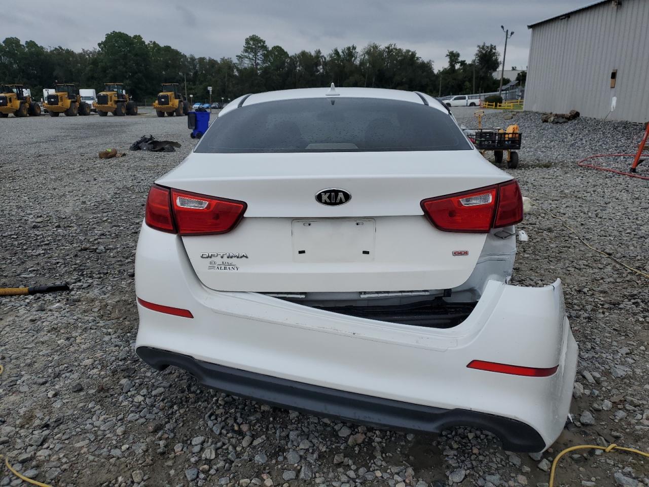 2015 Kia Optima Lx VIN: KNAGM4A7XF5605786 Lot: 71046595