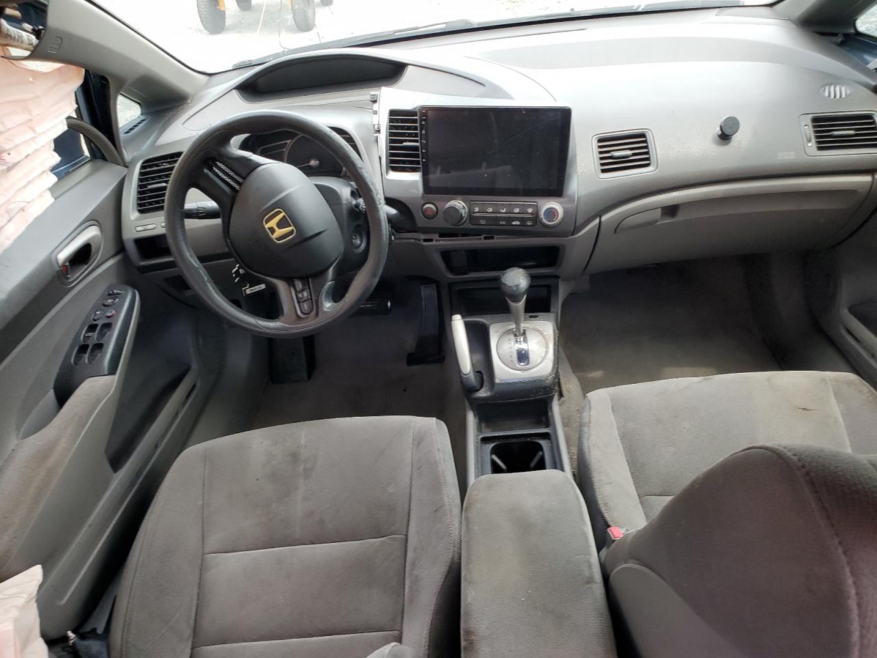 2008 Honda Civic Lx VIN: 1HGFA16548L035989 Lot: 68890075