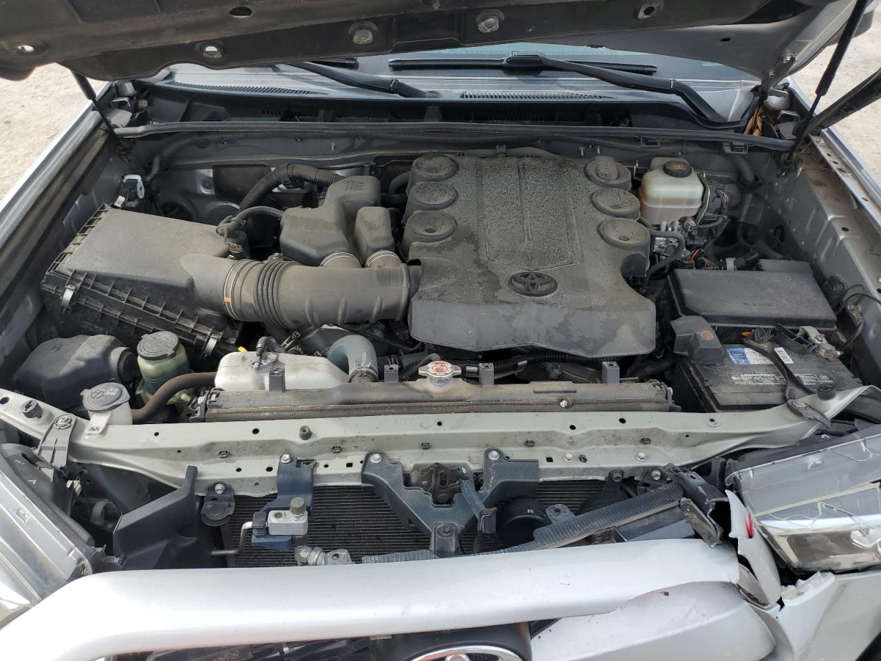 2018 Toyota 4Runner Sr5/Sr5 Premium VIN: JTEBU5JR1J5492478 Lot: 70663445
