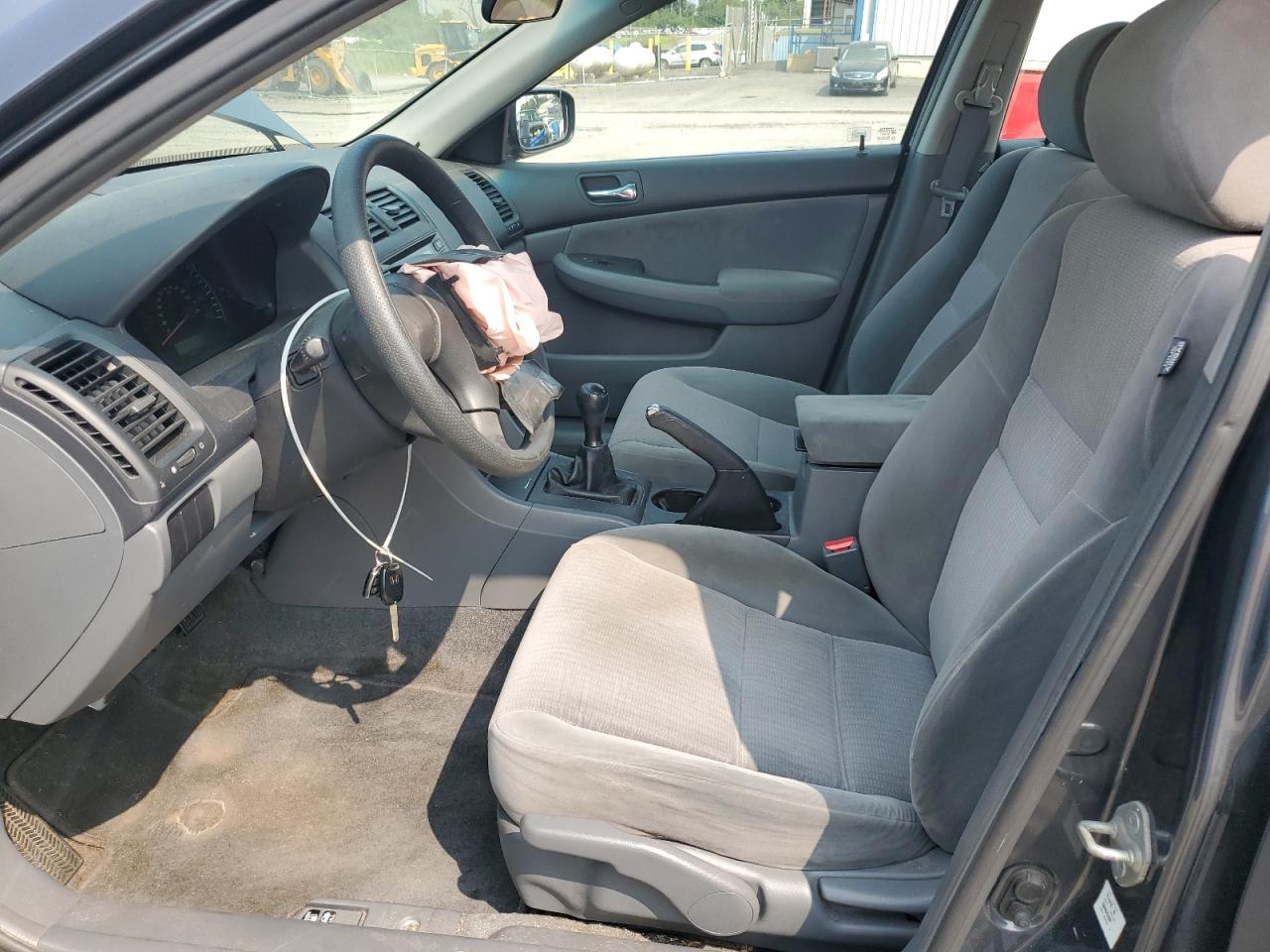 2005 Honda Accord Lx VIN: 1HGCM55455A035405 Lot: 68006125