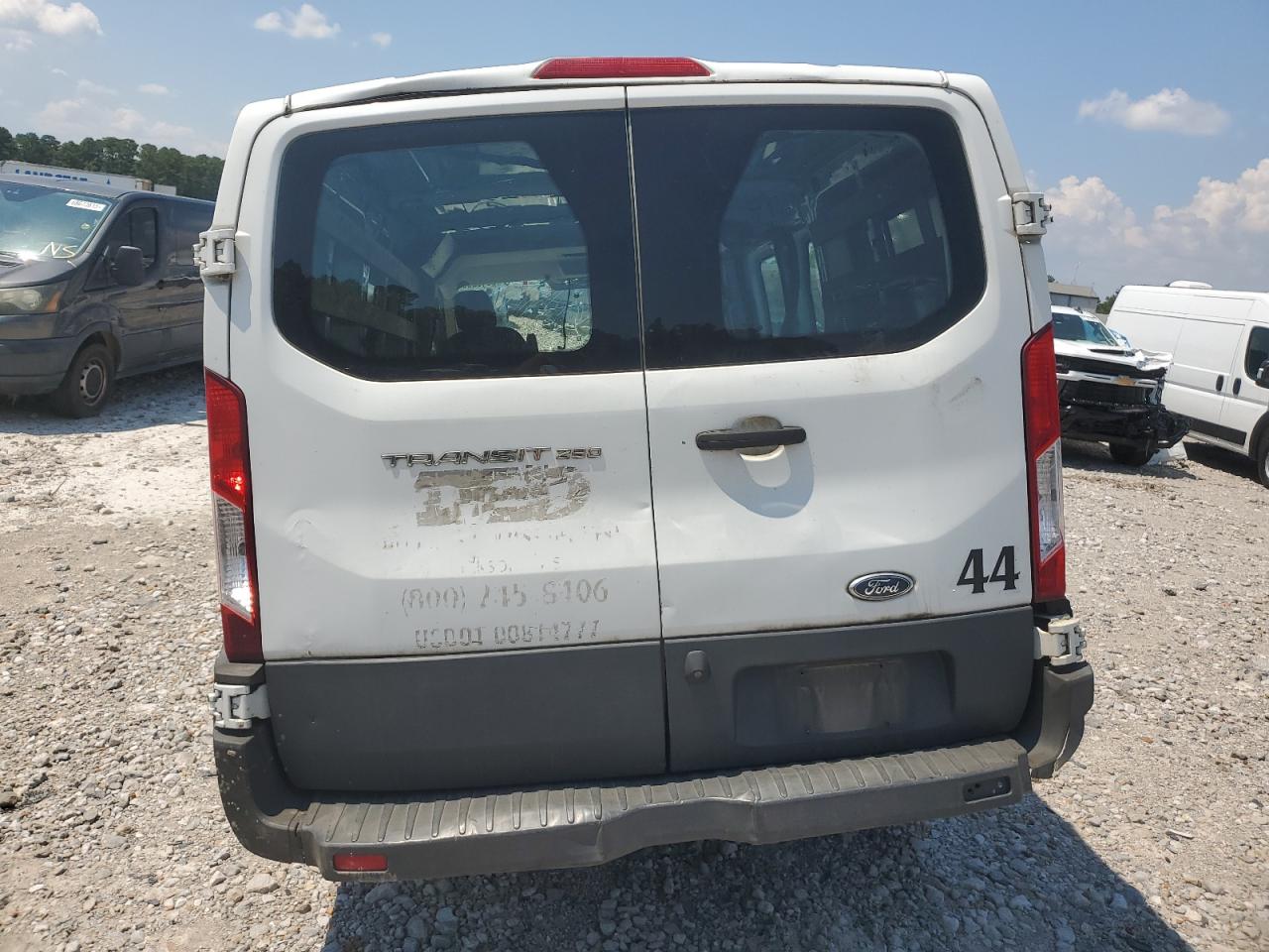 2017 Ford Transit T-250 VIN: 1FTYR1ZM7HKB00133 Lot: 68492955