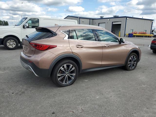  INFINITI QX30 2017 Коричневый