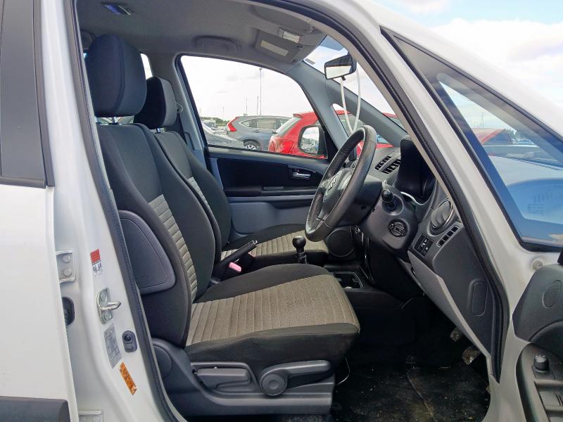 2013 SUZUKI SX4 SZ5 