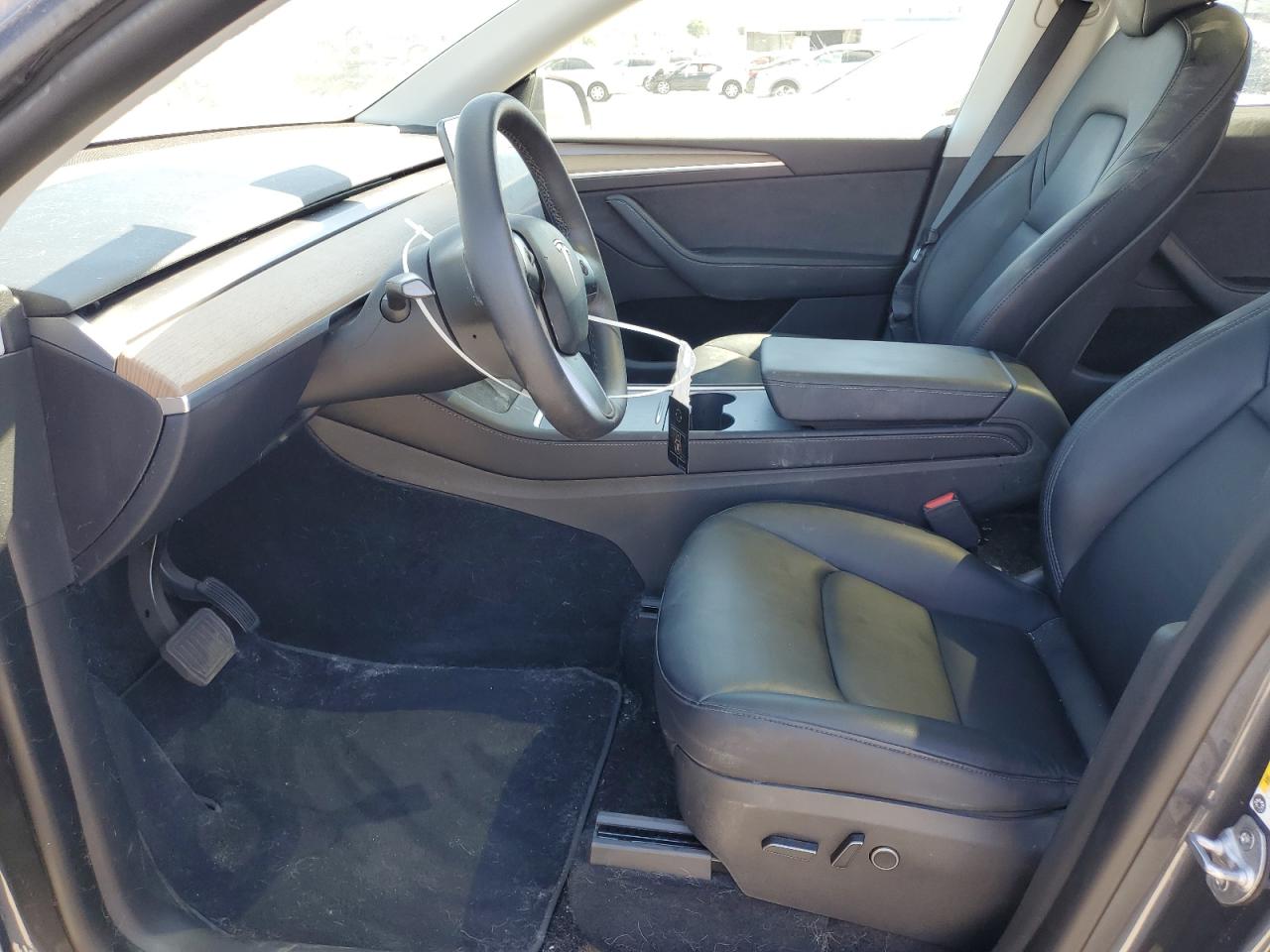 2022 Tesla Model Y VIN: 7SAYGDEE2NA021421 Lot: 69844175
