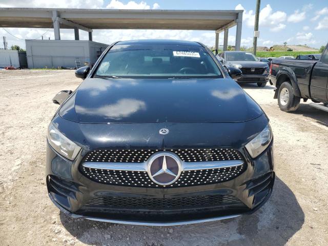  MERCEDES-BENZ A-CLASS 2021 Czarny