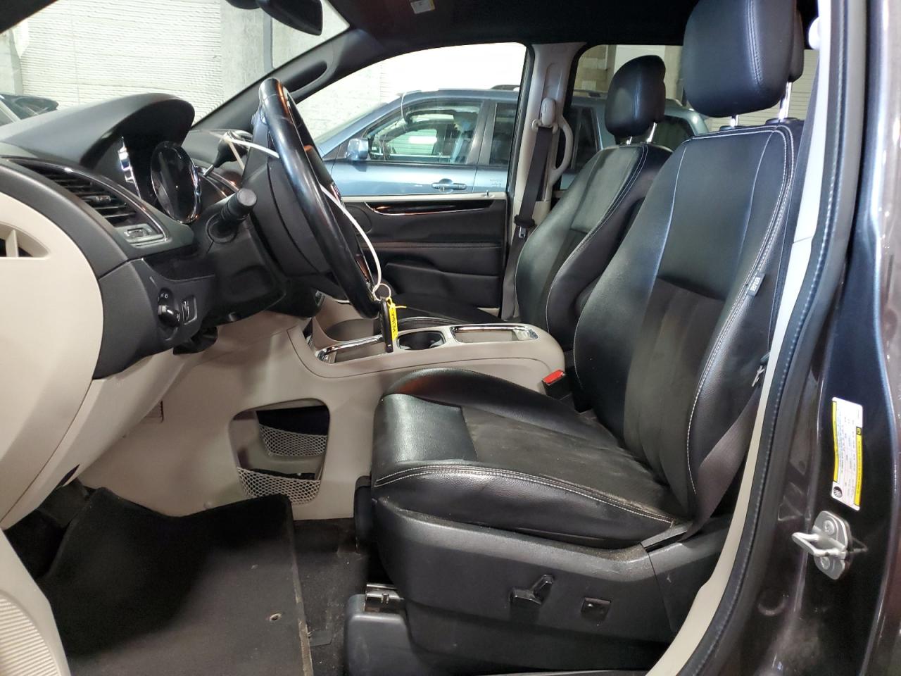 2019 Dodge Grand Caravan Sxt VIN: 2C4RDGCG7KR655911 Lot: 70682395