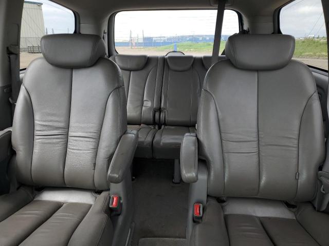 2007 HYUNDAI ENTOURAGE GLS  