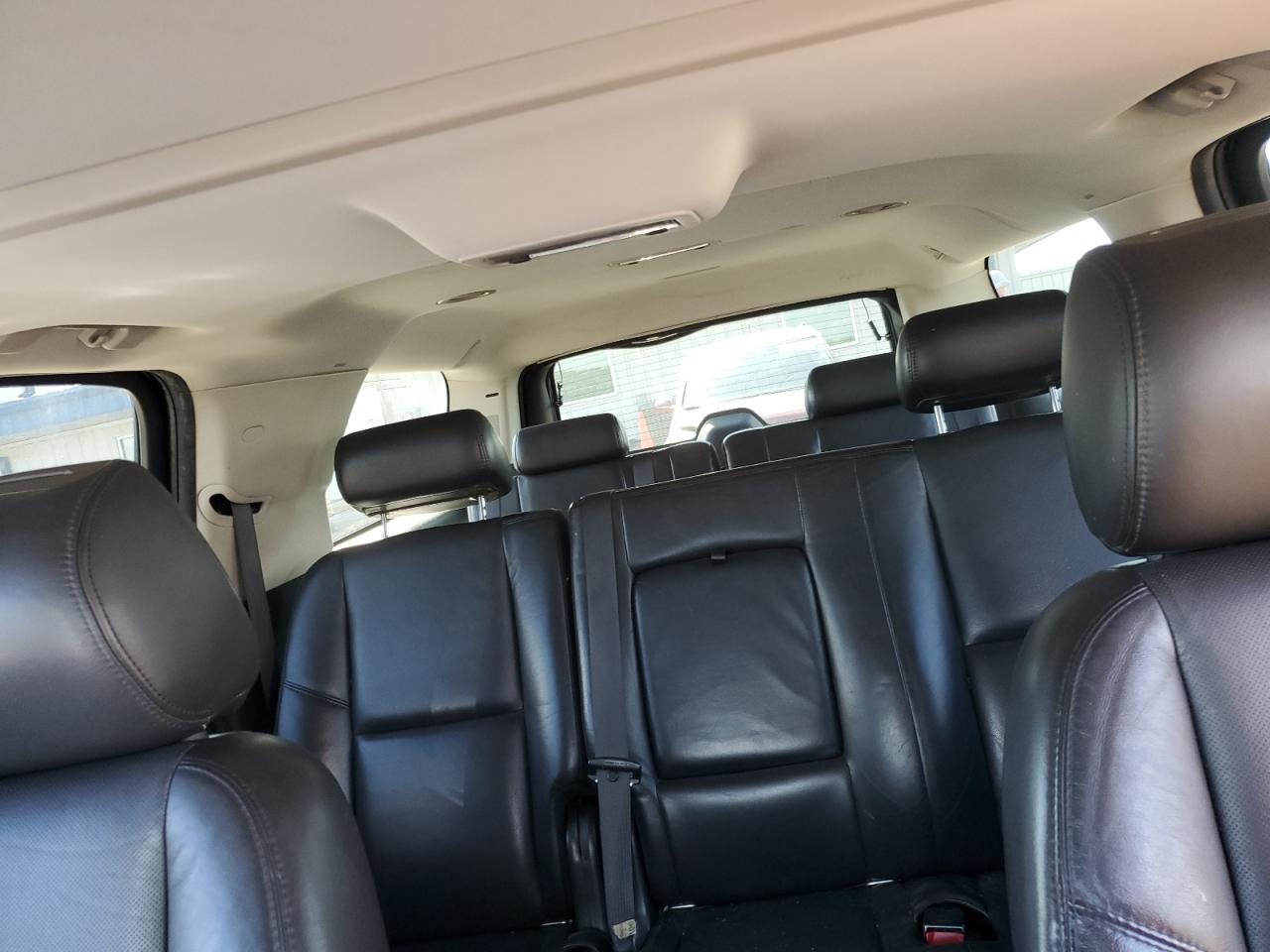 2007 Cadillac Escalade Esv VIN: 1GYFK66817R260265 Lot: 70755915