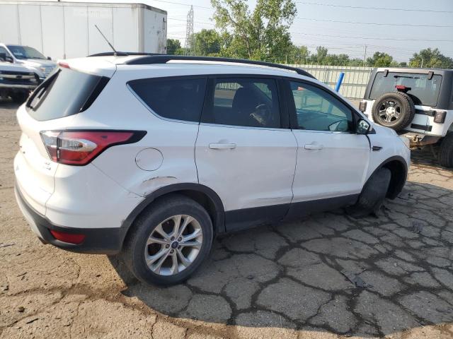 Parquets FORD ESCAPE 2017 Biały
