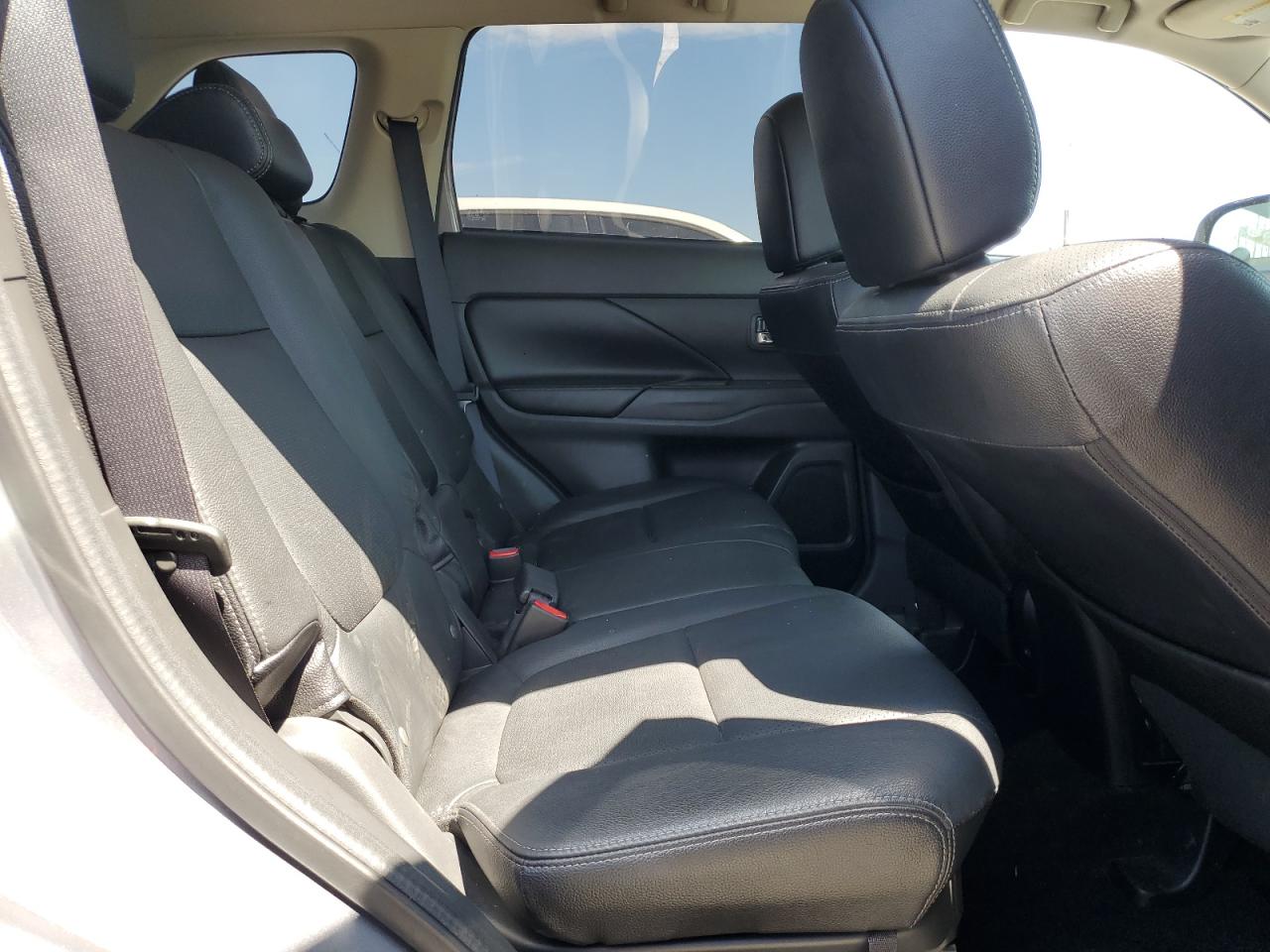 2017 Mitsubishi Outlander Se VIN: JA4AD3A31HZ052144 Lot: 70063595