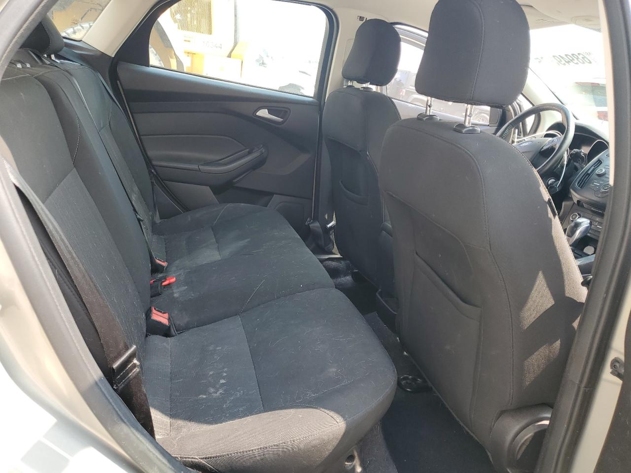 2015 Ford Focus Se VIN: 1FADP3K28FL287601 Lot: 68949305