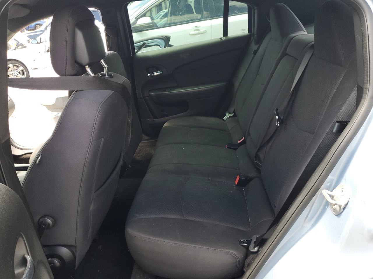 2012 Chrysler 200 Lx VIN: 1C3CCBAB4CN257044 Lot: 70440775