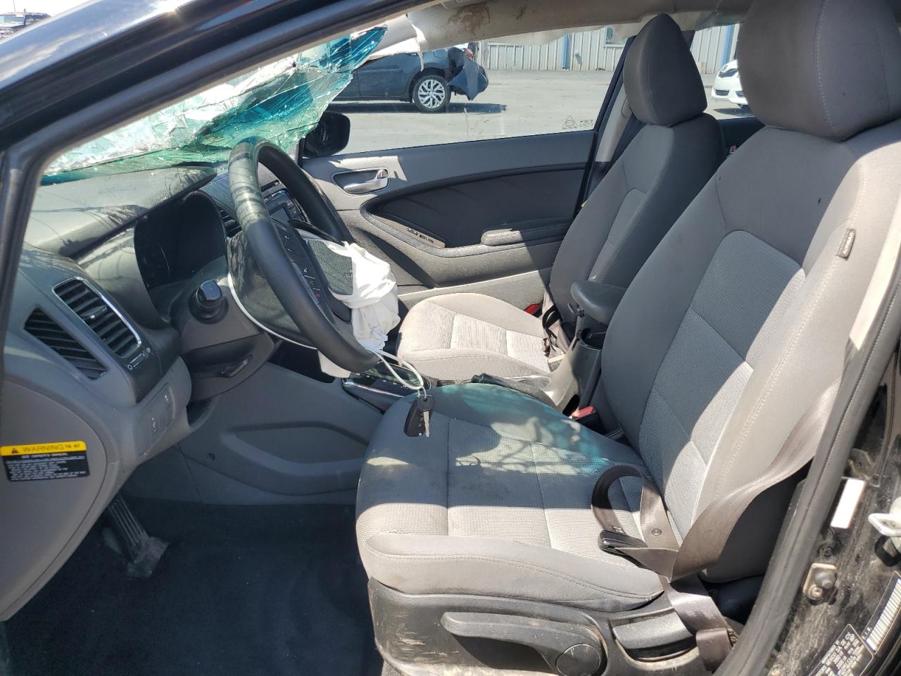 2017 Kia Forte Lx VIN: 3KPFK4A78HE115746 Lot: 84973225