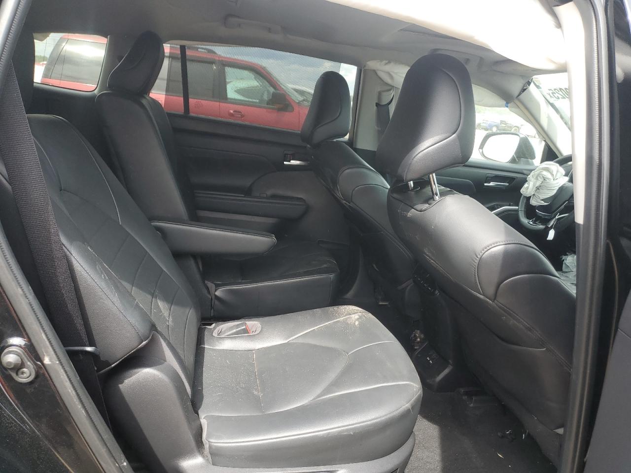 2021 Toyota Highlander Xle VIN: 5TDGZRBH1MS097109 Lot: 70659025