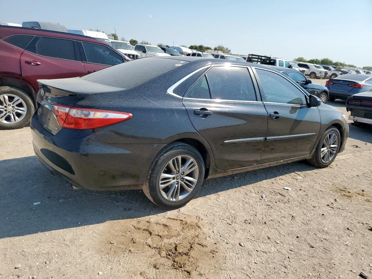 2015 Toyota Camry Le black sedan gas 4T1BF1FK6FU943402 photo #4