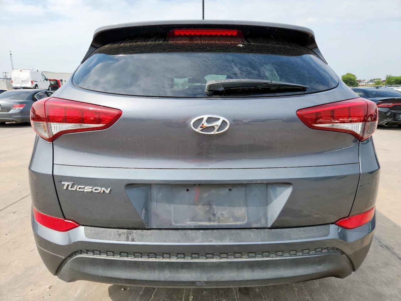 2017 Hyundai Tucson Limited VIN: KM8J33A42HU330866 Lot: 70550295