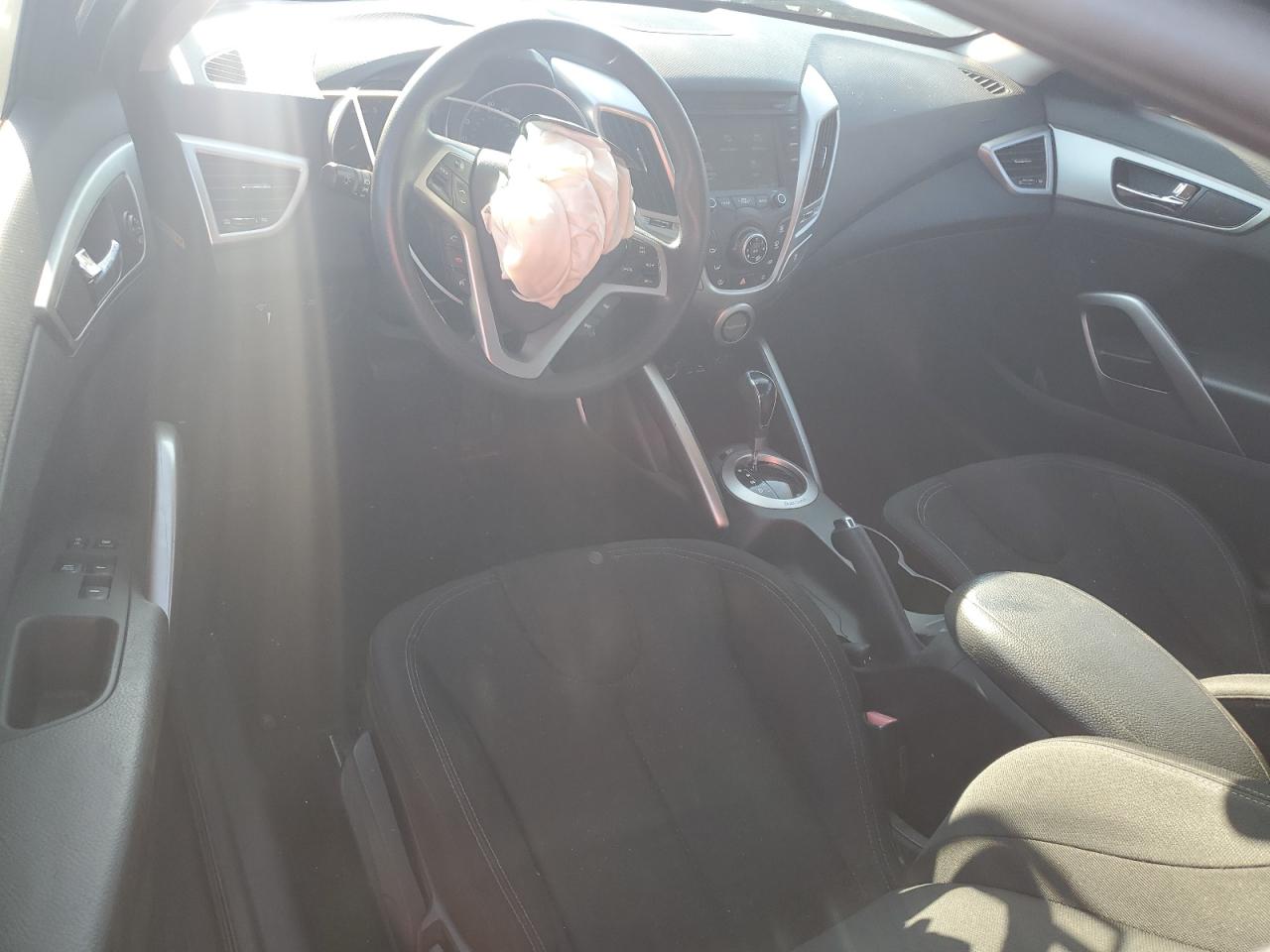 2012 Hyundai Veloster VIN: KMHTC6AD7CU028864 Lot: 66377895