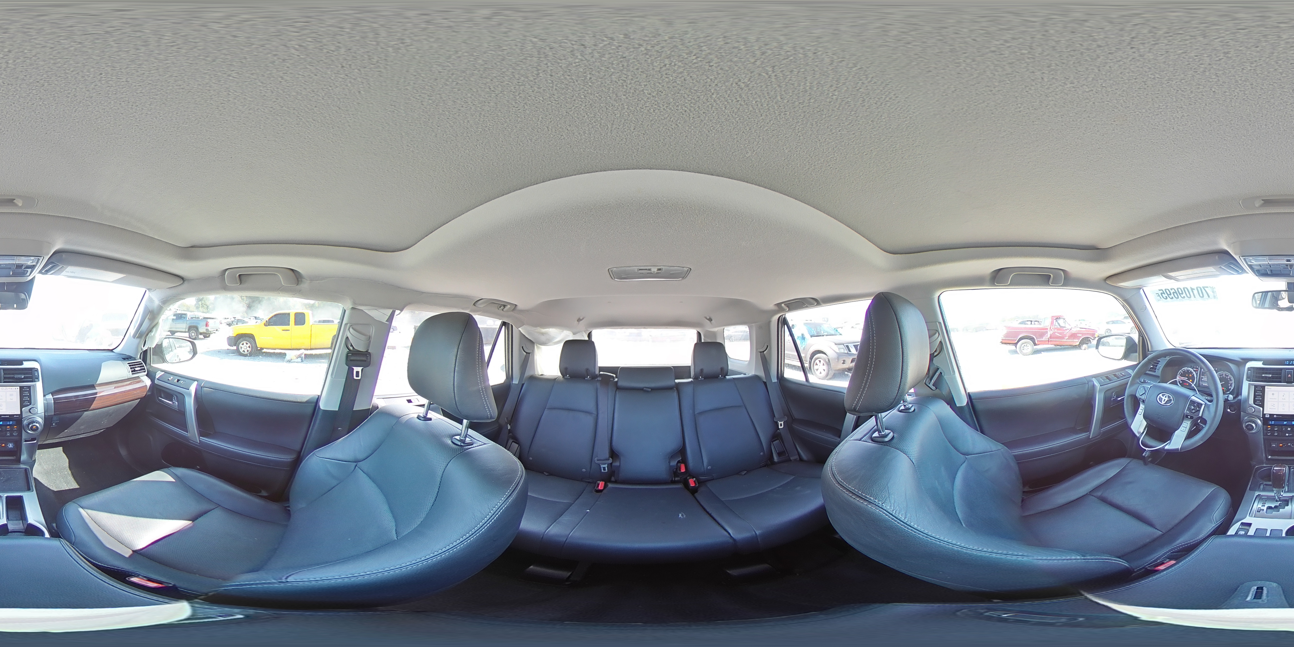 2022 Toyota 4Runner Night Shade VIN: JTEDU5JR1N5271817 Lot: 70109695