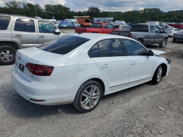  VOLKSWAGEN JETTA 2017 Белы
