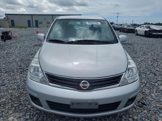  NISSAN VERSA 2012 Srebrny