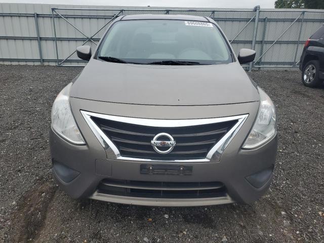  NISSAN VERSA 2016 Szary