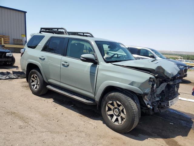  TOYOTA 4RUNNER SE 2023 Зеленый