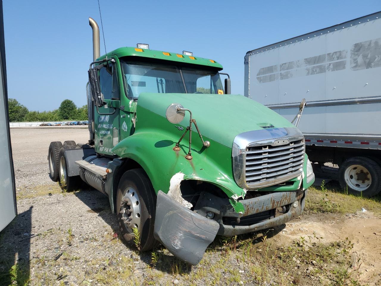 Columbia - Columbia 120㎝(XS) 2005 FREIGHTLINER COLUMBIA 120 Stock No. 23204 Other