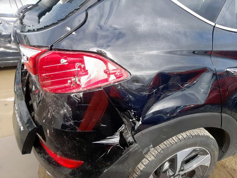 2016 HYUNDAI TUCSON PREMIUM SE