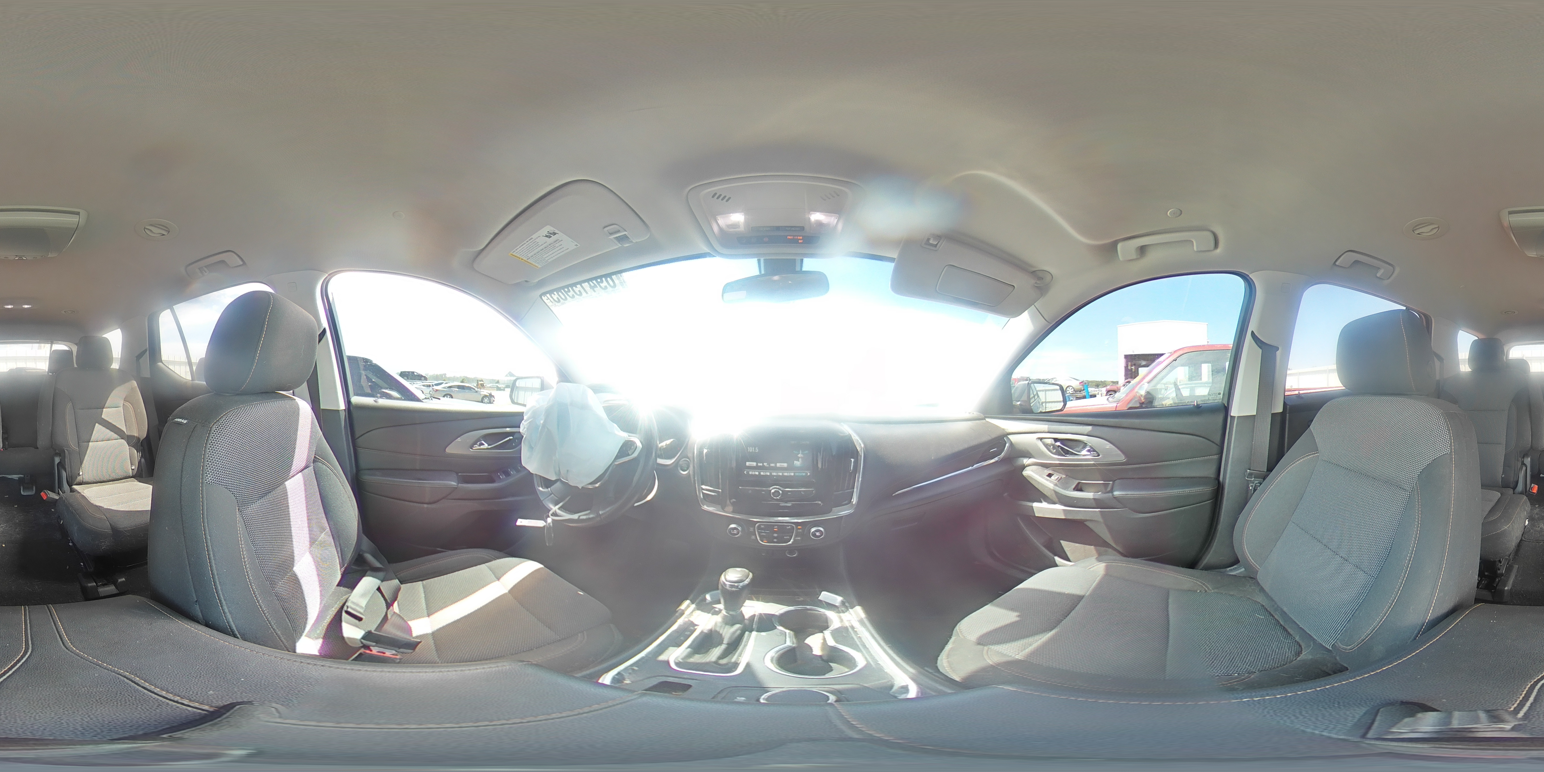 2018 Chevrolet Traverse Lt VIN: 1GNERGKW6JJ216802 Lot: 69415965