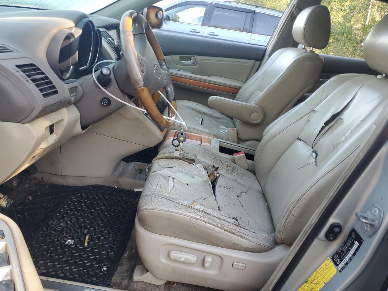 2005 Lexus Rx 330 VIN: 2T2HA31U55C044040 Lot: 67359275