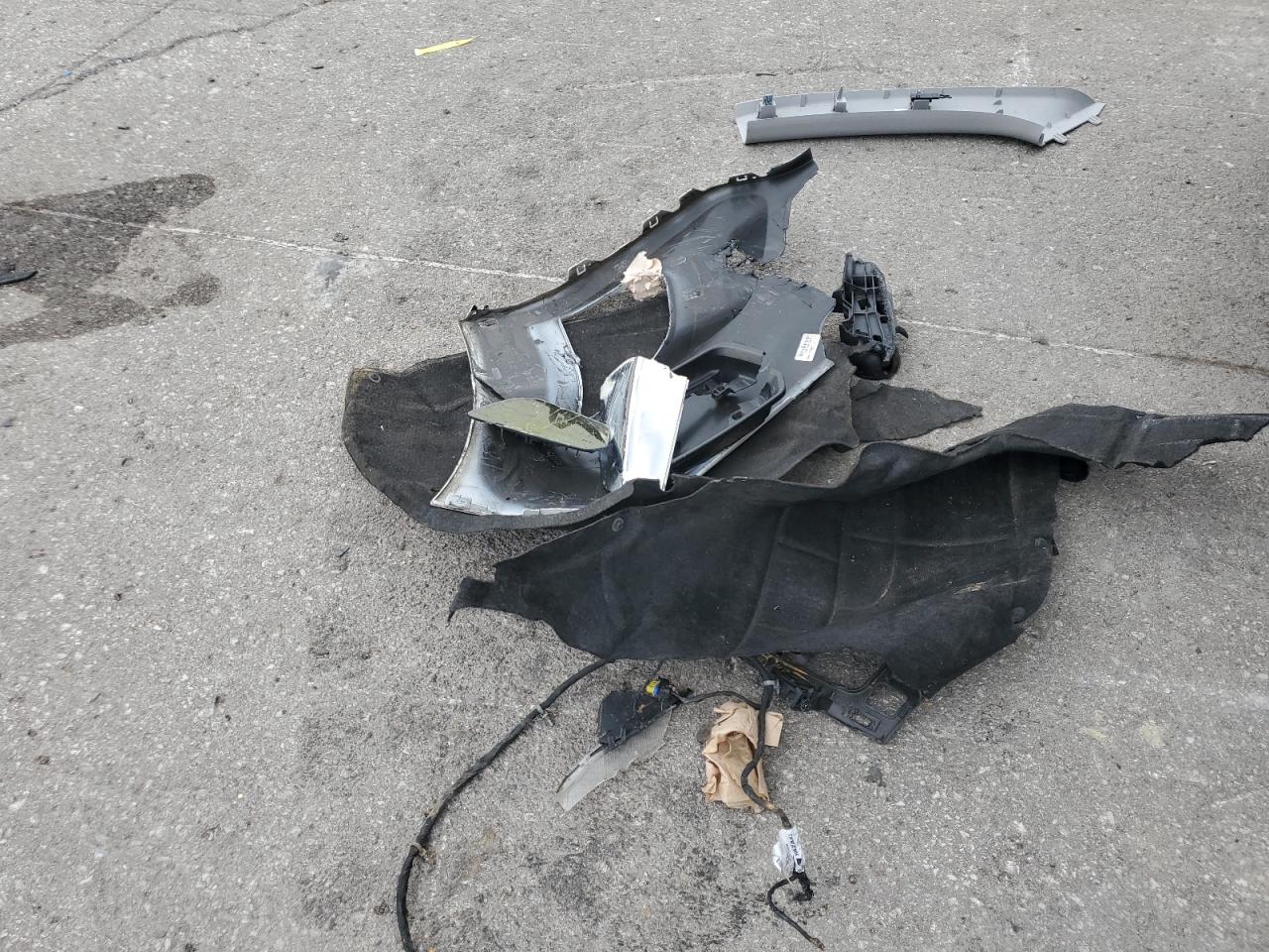 2020 Chevrolet Equinox Premier VIN: 3GNAXPEX3LS607819 Lot: 69858205